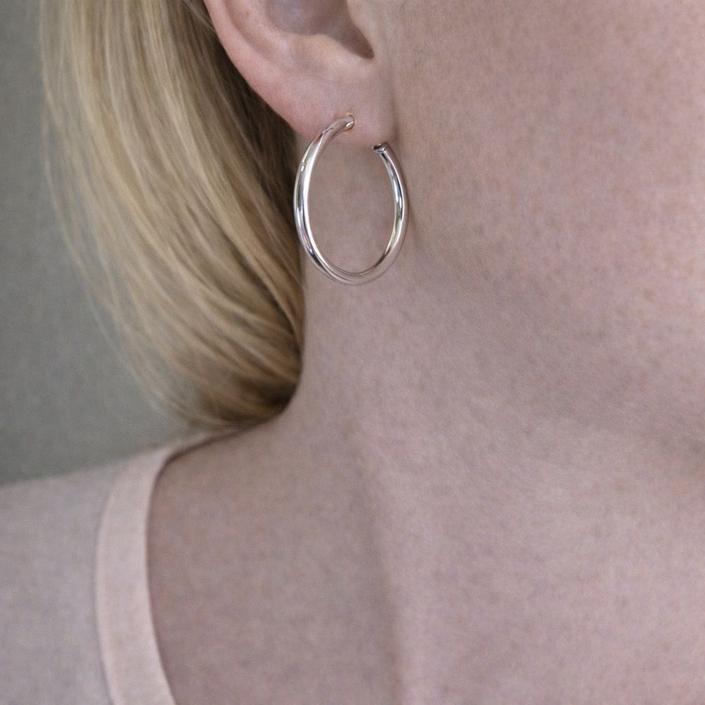Pretty Persuasions Silver Hoop Earrings Classic Polished Hoops